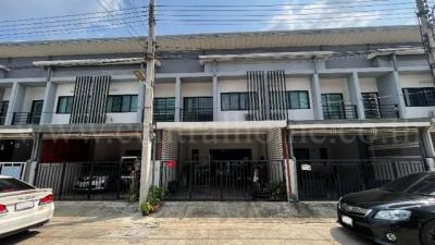 ทาวน์เฮาส์ 2690000 ปทุมธานี เมืองปทุมธานี บ้านใหม่