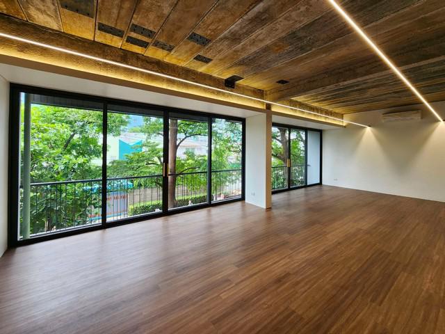 อาคารพาณิชย์ 220000 กรุงเทพมหานคร เขตจตุจักร ลาดยาว