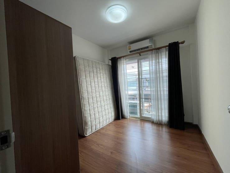 ทาวน์เฮาส์ 2390000 นนทบุรี บางกรวย ศาลากลาง