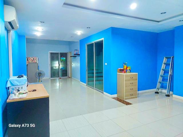 ทาวน์เฮาส์ 18998 กรุงเทพมหานคร เขตประเวศ ประเวศ