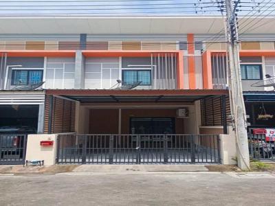 ทาวน์เฮาส์ 1390000 ชลบุรี ศรีราชา บึง