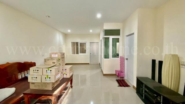 ทาวน์เฮาส์ 2390000 นนทบุรี ไทรน้อย ไทรน้อย