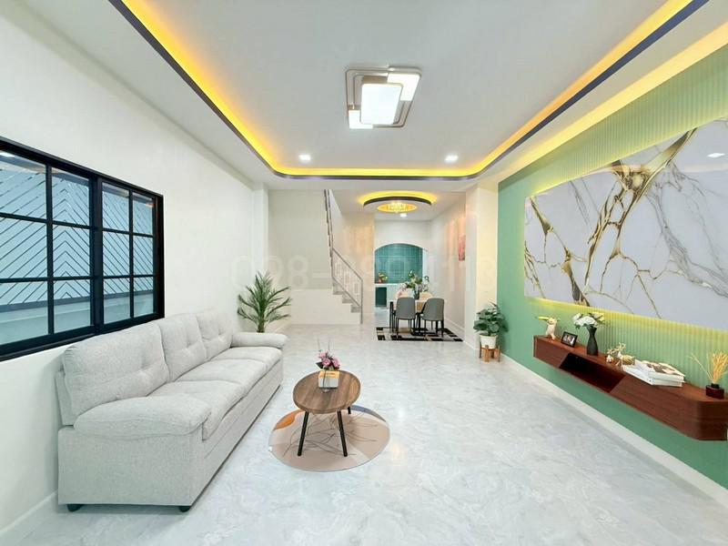 ทาวน์เฮาส์ 2490000 กรุงเทพมหานคร เขตมีนบุรี มีนบุรี