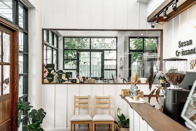 อาคารพาณิชย์ 155000 กรุงเทพมหานคร เขตวัฒนา คลองตันเหนือ