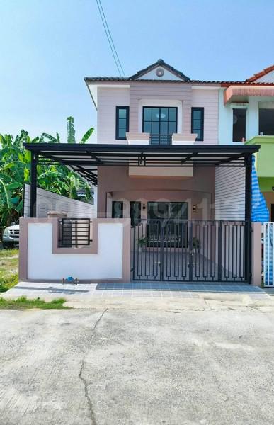 ทาวน์เฮาส์ 2690000 กรุงเทพมหานคร เขตคลองสามวา สามวาตะวันตก