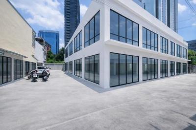 อาคารพาณิชย์ 119996 กรุงเทพมหานคร เขตสาทร ยานนาวา