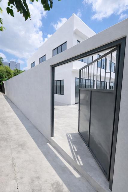 อาคารพาณิชย์ 119996 กรุงเทพมหานคร เขตสาทร ยานนาวา