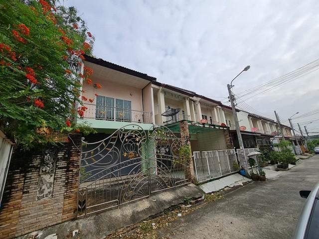 ทาวน์เฮาส์ 2393000 กรุงเทพมหานคร เขตหนองแขม หนองแขม