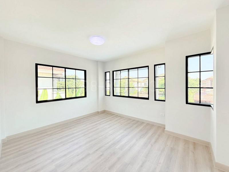 บ้านเดี่ยว 3950000 กรุงเทพมหานคร เขตมีนบุรี แสนแสบ