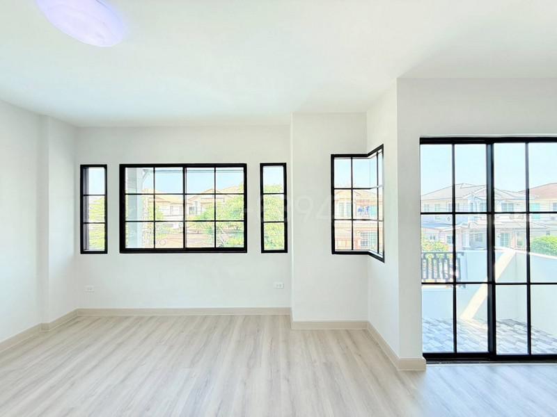 บ้านเดี่ยว 3950000 กรุงเทพมหานคร เขตมีนบุรี แสนแสบ