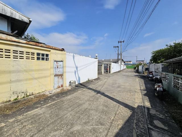 โรงงาน 28000000 สมุทรสาคร กระทุ่มแบน สวนหลวง