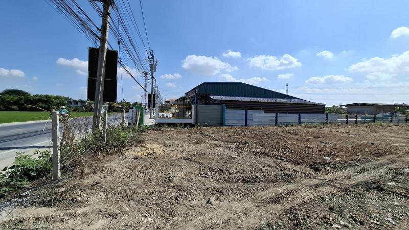 ที่ดิน 36000000 นนทบุรี บางบัวทอง ลำโพ