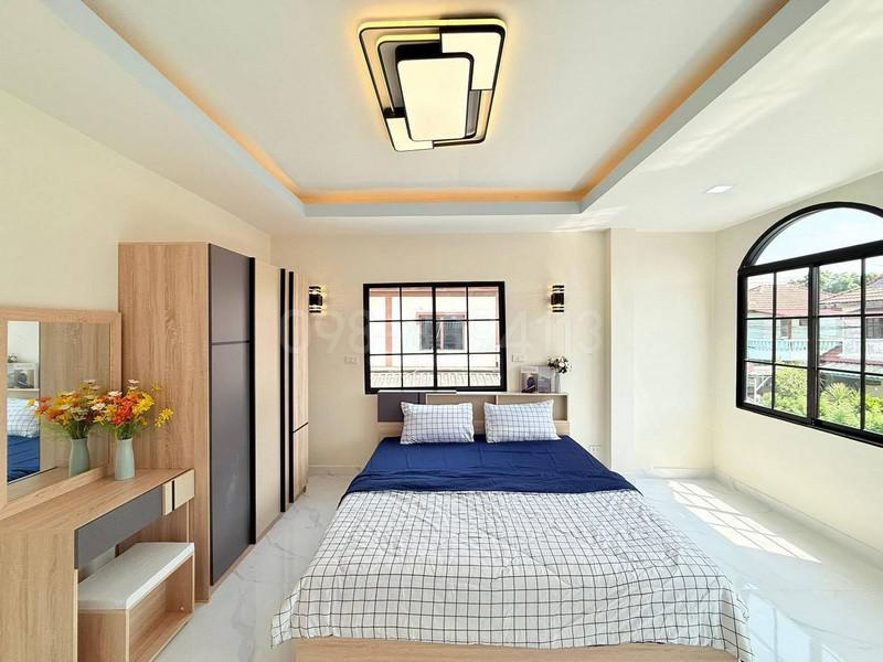 ทาวน์เฮาส์ 2590000 กรุงเทพมหานคร เขตคลองสามวา สามวาตะวันตก