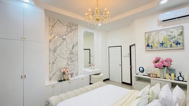 บ้านเดี่ยว 4290000 ชลบุรี บางละมุง หนองปรือ