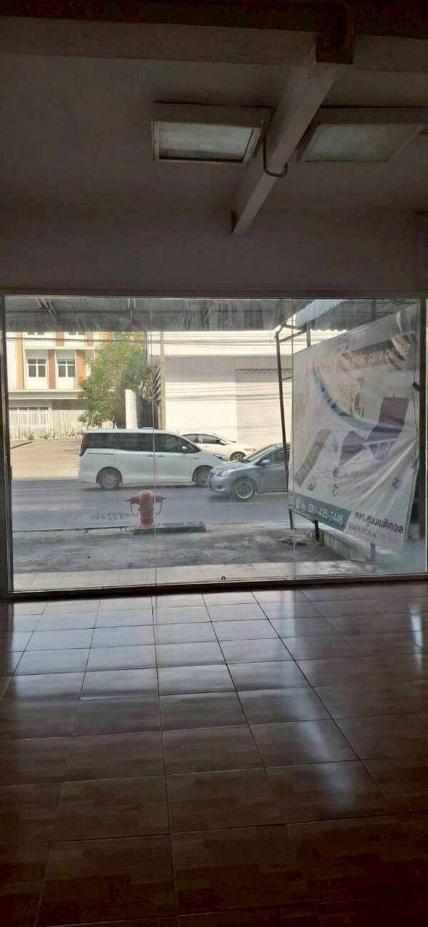 อาคารพาณิชย์ 50000 กรุงเทพมหานคร เขตบางเขน ท่าแร้ง