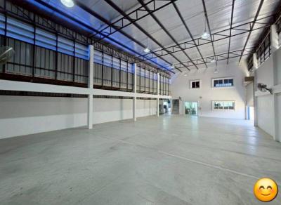 โกดัง 85000 กรุงเทพมหานคร เขตทวีวัฒนา ศาลาธรรมสพน์