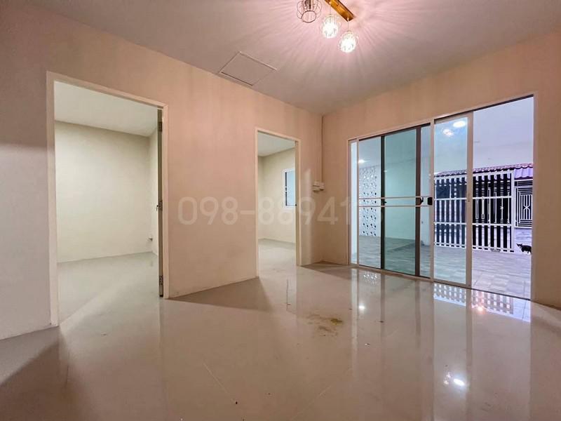 ทาวน์เฮาส์ 1050000 ปทุมธานี ธัญบุรี ลำผักกูด