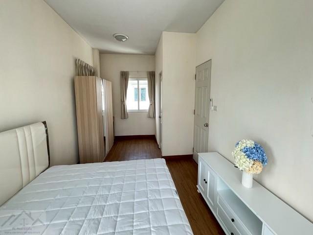 บ้านเดี่ยว 65000 กรุงเทพมหานคร เขตลาดพร้าว จรเข้บัว