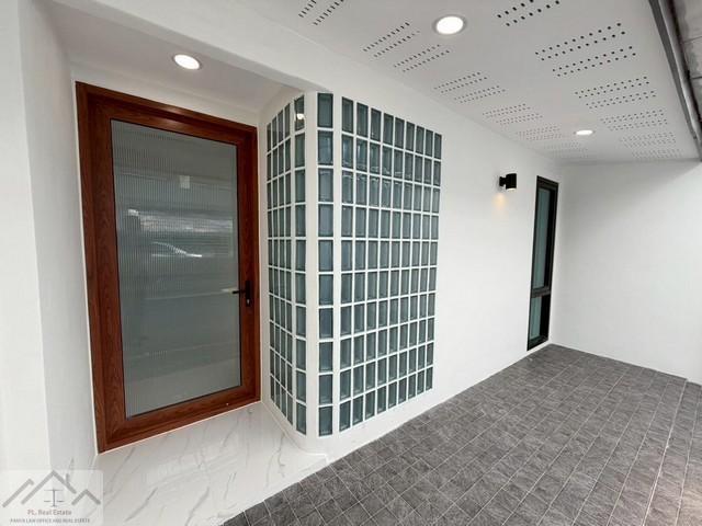 ทาวน์เฮาส์ 2590000 นนทบุรี เมืองนนทบุรี บางกระสอ