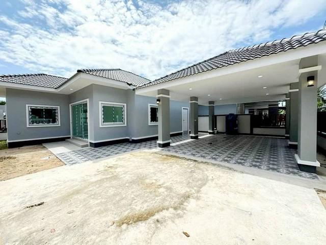 บ้านเดี่ยว 3280000 ชลบุรี บางละมุง โป่ง