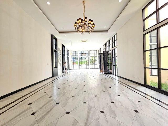 อาคารพาณิชย์ 110000 สมุทรปราการ เมืองสมุทรปราการ สำโรงเหนือ