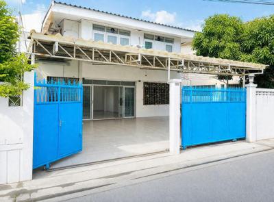 บ้านเดี่ยว 29999 กรุงเทพมหานคร เขตห้วยขวาง สามเสนนอก