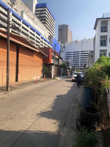 โกดัง 48000 กรุงเทพมหานคร เขตวังทองหลาง วังทองหลาง