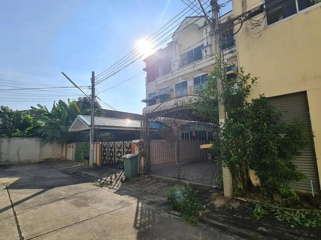 ทาวน์เฮาส์ 3669000 กรุงเทพมหานคร เขตบางแค บางแค