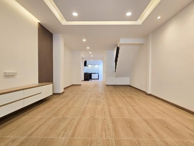 ทาวน์เฮาส์ 2850000 กรุงเทพมหานคร เขตลาดพร้าว จรเข้บัว