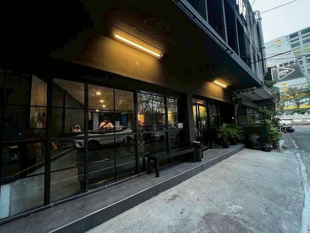 อาคารพาณิชย์ 100000 กรุงเทพมหานคร เขตจตุจักร ลาดยาว