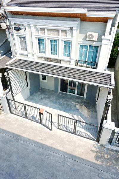 ทาวน์เฮาส์ 19999 กรุงเทพมหานคร เขตประเวศ ดอกไม้