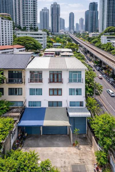 อาคารพาณิชย์ 17998 กรุงเทพมหานคร เขตทวีวัฒนา ศาลาธรรมสพน์