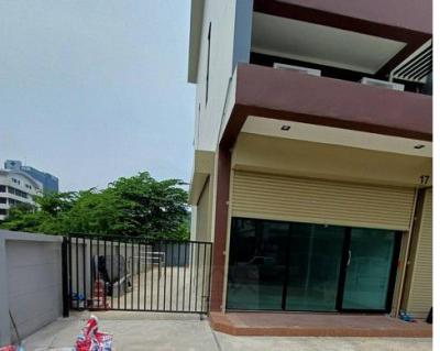 อาคารพาณิชย์ 30000 กรุงเทพมหานคร เขตคันนายาว คันนายาว