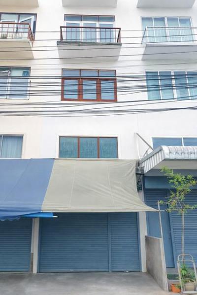 อาคารพาณิชย์ 17999 กรุงเทพมหานคร เขตทวีวัฒนา ศาลาธรรมสพน์