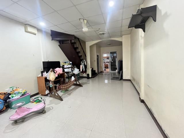 ทาวน์เฮาส์ 1990000 กรุงเทพมหานคร เขตบึงกุ่ม คลองกุ่ม