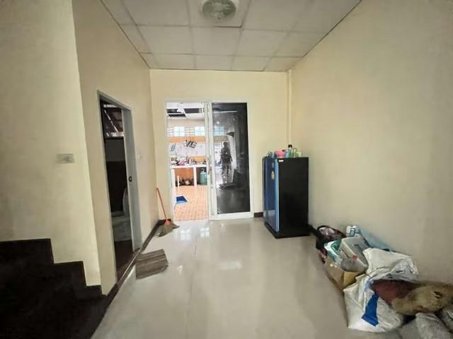 ทาวน์เฮาส์ 1990000 กรุงเทพมหานคร เขตบึงกุ่ม คลองกุ่ม