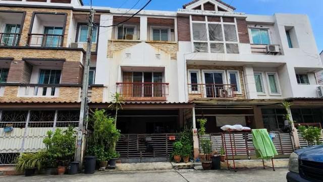ทาวน์เฮาส์ 2490000 กรุงเทพมหานคร เขตหนองแขม หนองแขม