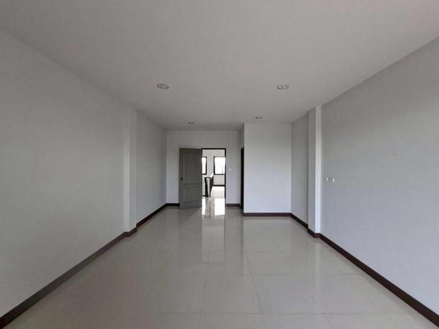 บ้านเดี่ยว 7705000 นนทบุรี เมืองนนทบุรี บางรักน้อย