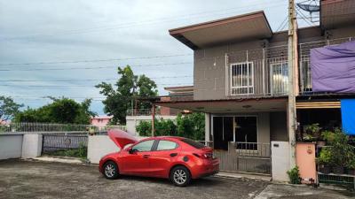 ทาวน์เฮาส์ 3120000 ชลบุรี พานทอง หนองตำลึง