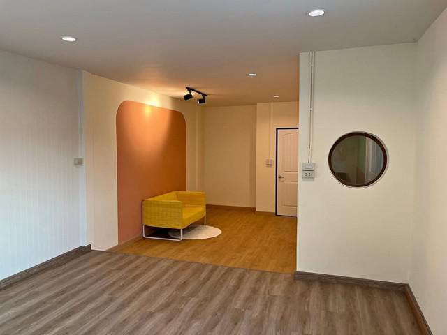 ทาวน์เฮาส์ 33000 กรุงเทพมหานคร เขตบึงกุ่ม คลองกุ่ม