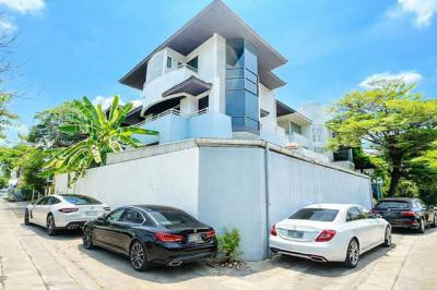 สำนักงาน 62999 กรุงเทพมหานคร เขตวังทองหลาง วังทองหลาง