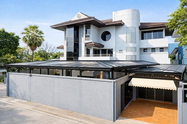 สำนักงาน 62999 กรุงเทพมหานคร เขตวังทองหลาง วังทองหลาง