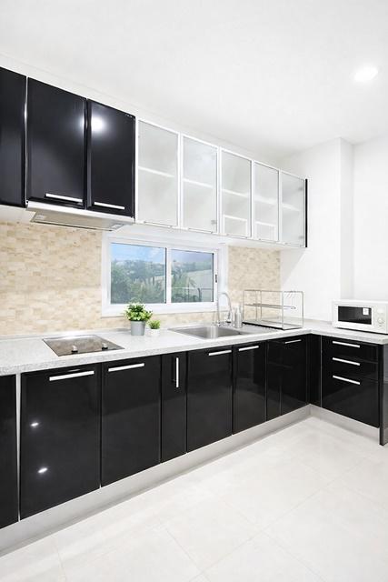 ทาวน์เฮาส์ 27999 กรุงเทพมหานคร เขตบางกะปิ คลองจั่น