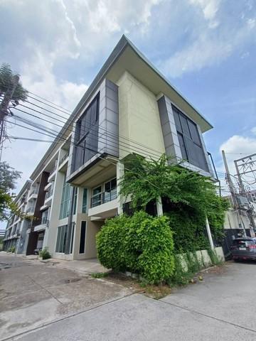 สำนักงาน 70000 กรุงเทพมหานคร เขตคันนายาว คันนายาว