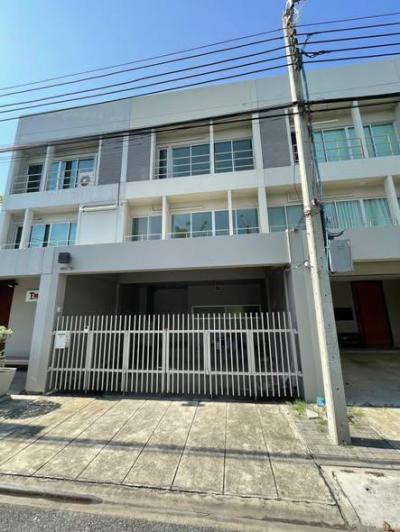 ทาวน์เฮาส์ 48000 กรุงเทพมหานคร เขตสวนหลวง สวนหลวง