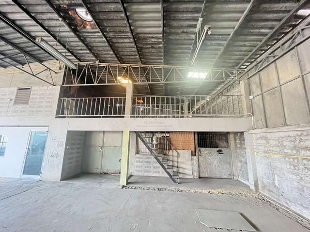 โกดัง 70000 กรุงเทพมหานคร เขตจตุจักร ลาดยาว