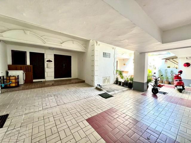 ทาวน์เฮาส์ 58000 กรุงเทพมหานคร เขตวัฒนา คลองตันเหนือ