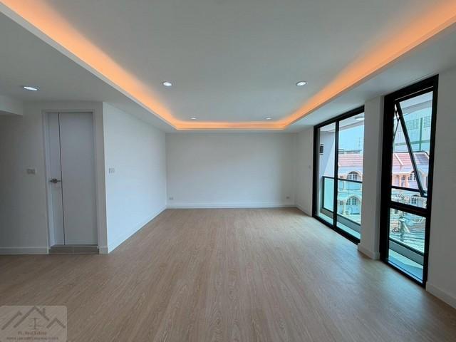 ทาวน์เฮาส์ 13900000 กรุงเทพมหานคร เขตวัฒนา พระโขนงเหนือ