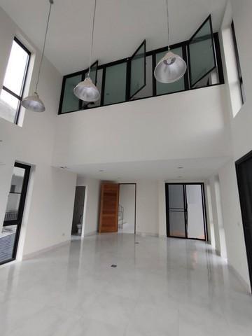 บ้านเดี่ยว 75000 กรุงเทพมหานคร เขตจตุจักร ลาดยาว