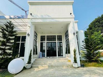 สำนักงาน 110000 กรุงเทพมหานคร เขตบางนา บางนา